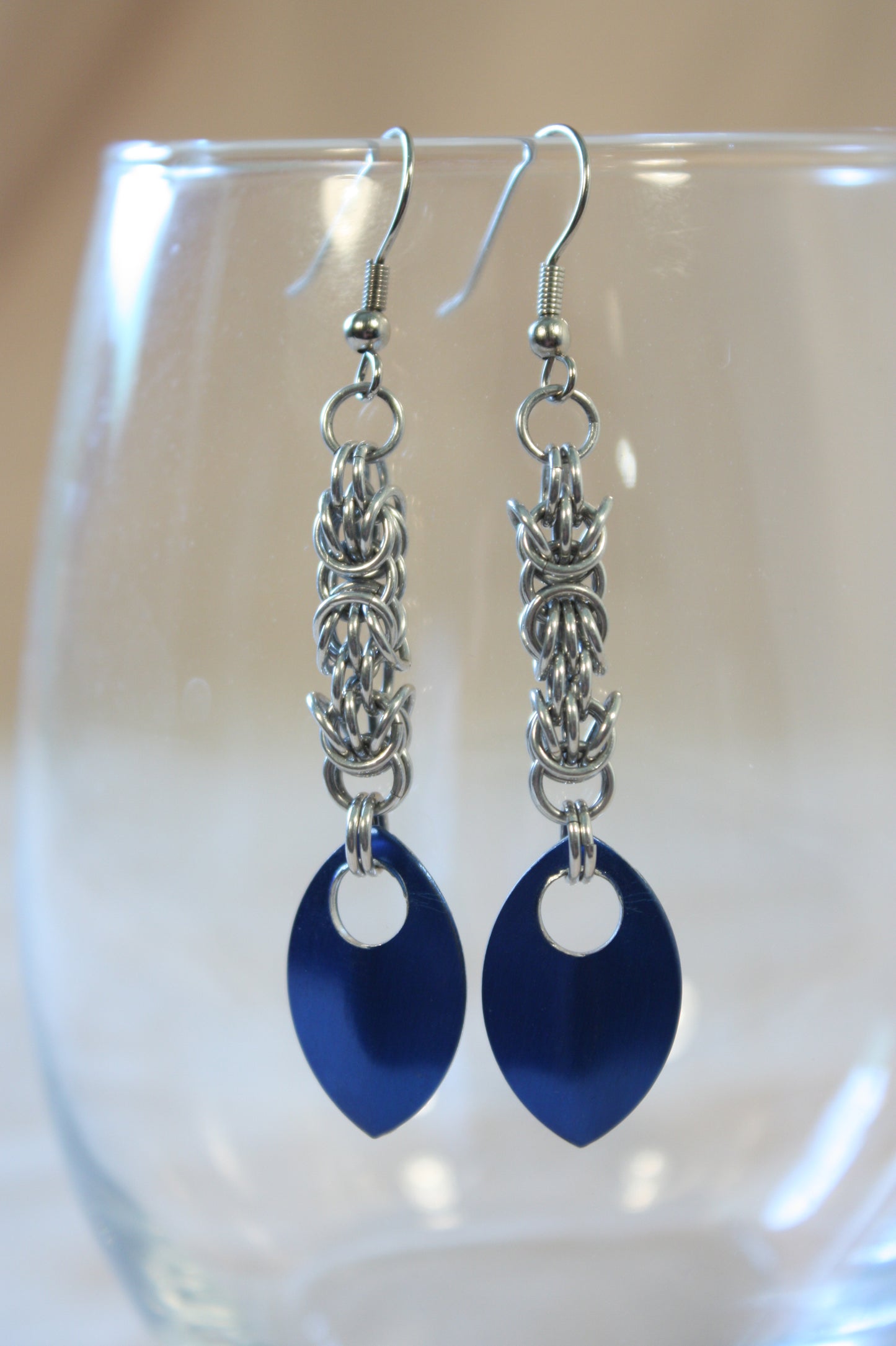 Silver Lace Scale Drop Chainmaille Earrings