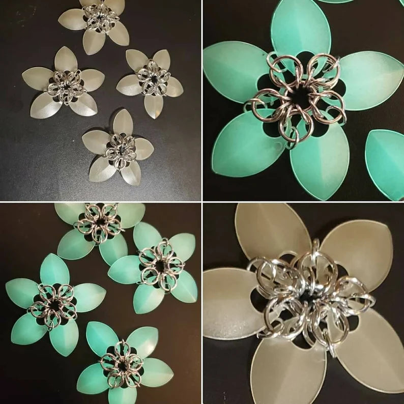 Scale Flower Pendant, Scalemail Pendant, Chainmaille Pendant