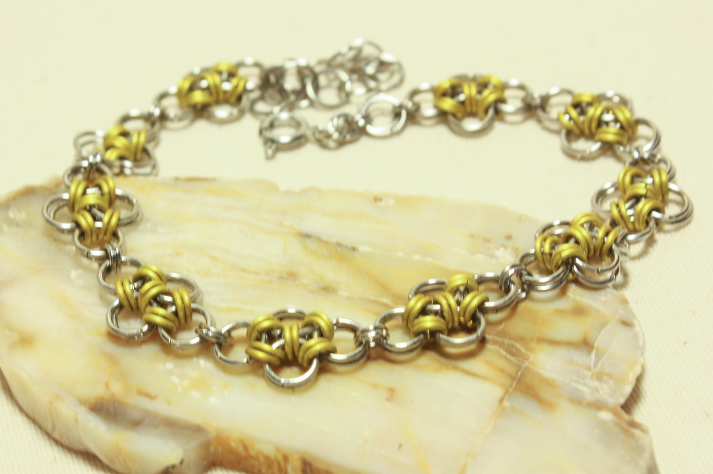 Japanese Diamond Chainmaille Bracelet