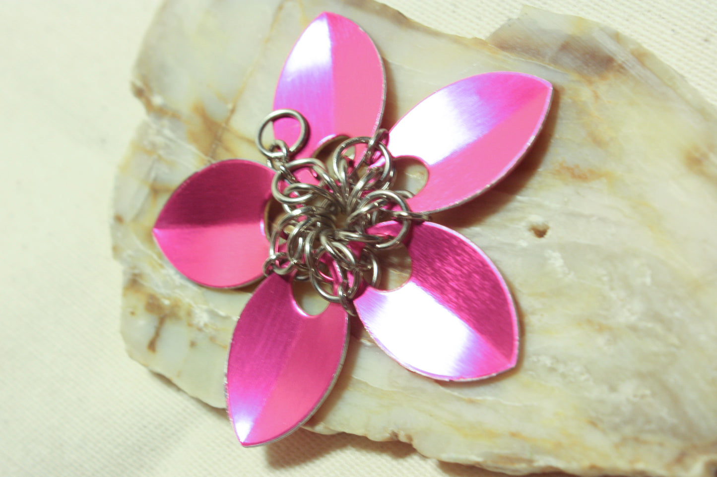 Scale Flower Pendant, Scalemail Pendant, Chainmaille Pendant