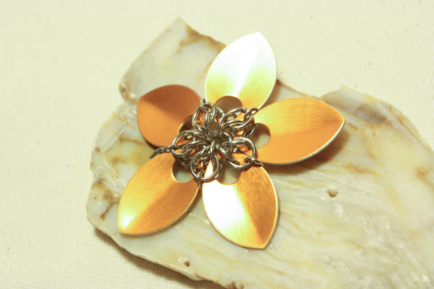 Scale Flower Pendant, Scalemail Pendant, Chainmaille Pendant
